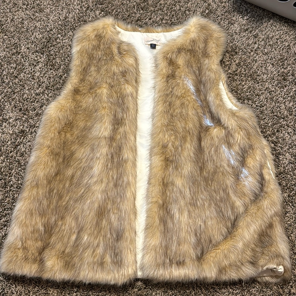 Faux fur vest
